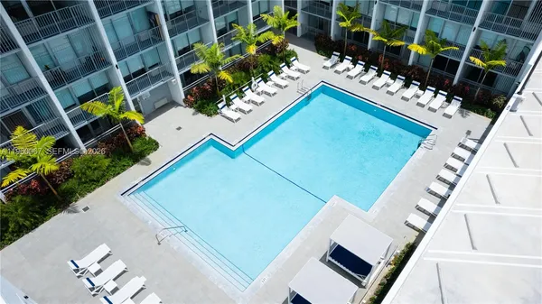 a view of yard from a balcony