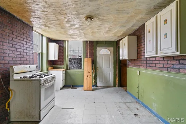 $89,900 | 1824 North 22nd Street, St. Louis, MO 63106