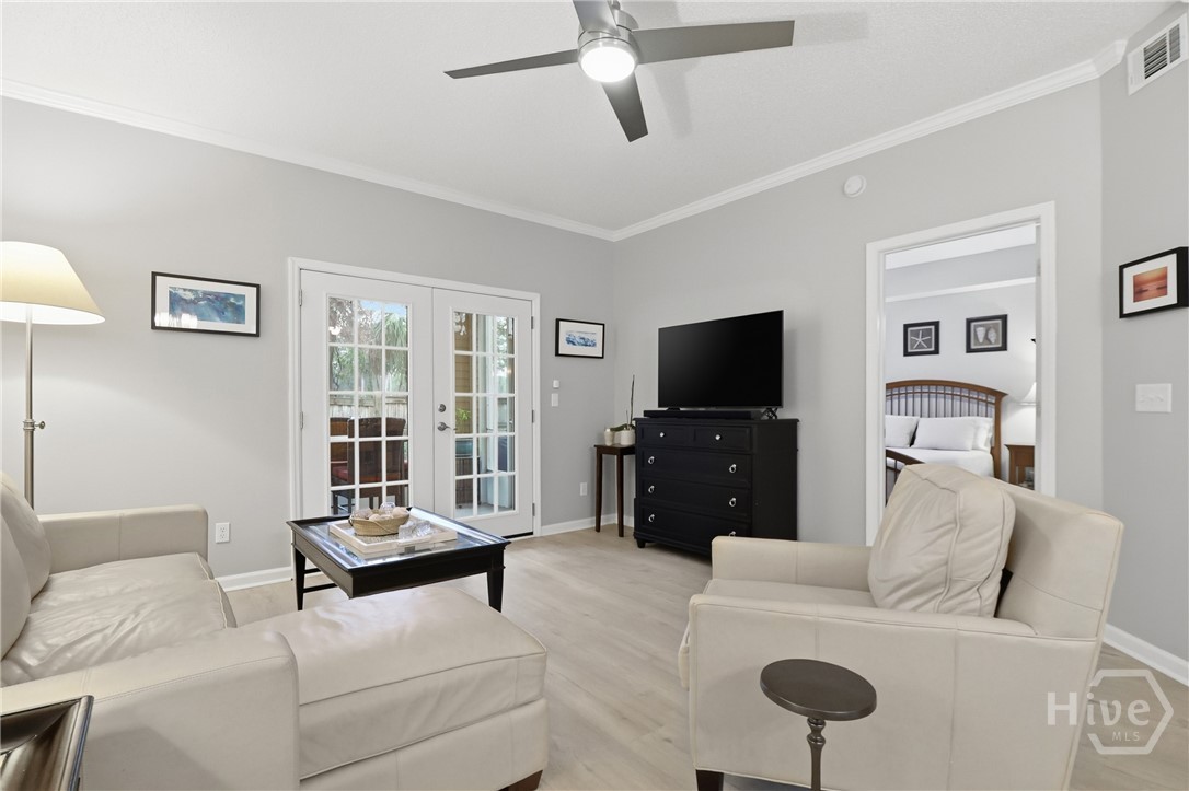 18 River Walk, Unit 18 Savannah, GA 31410 - Photo 9 of 27 Living room off Owners suite