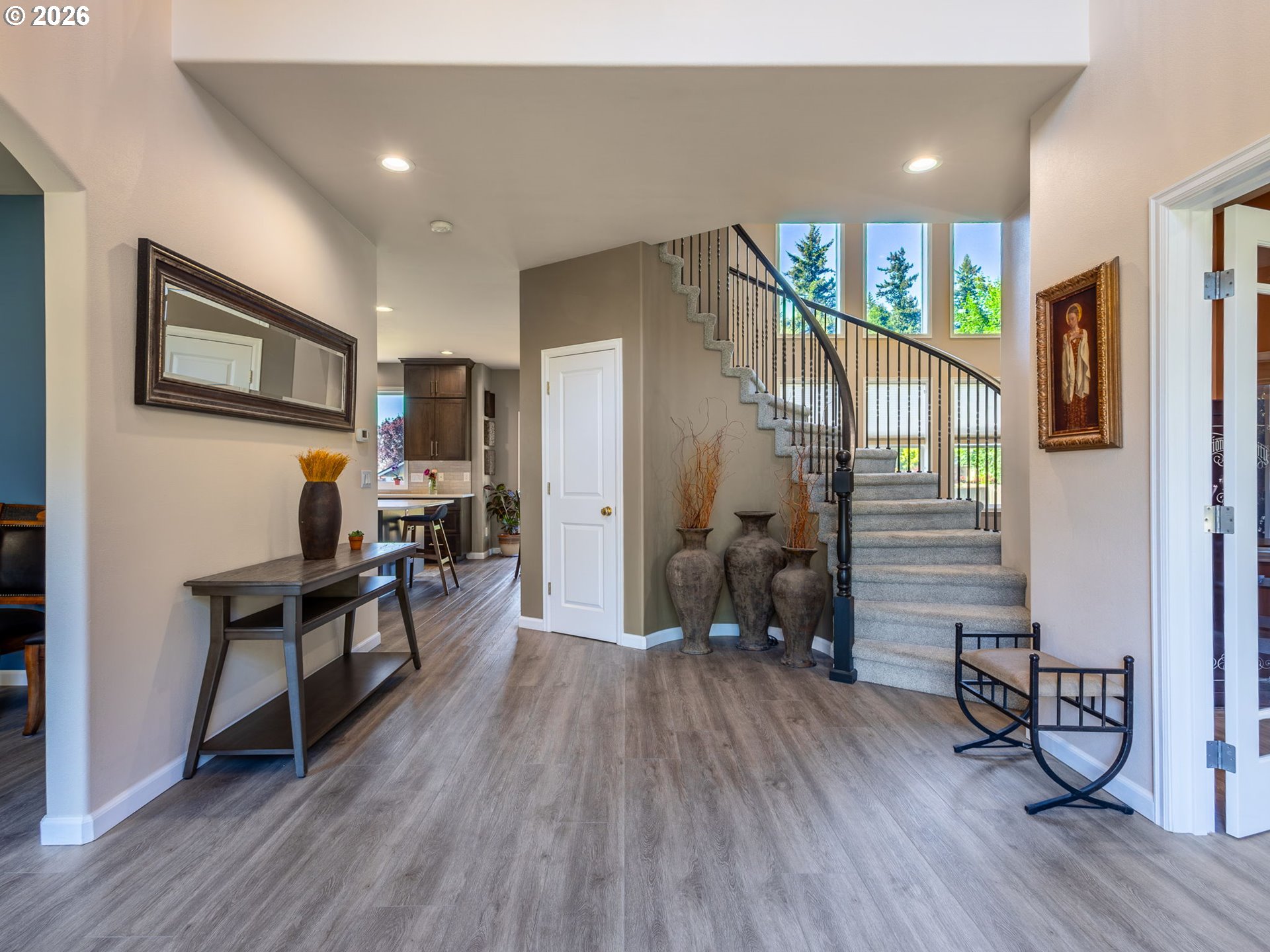 2445 Northwest 29th Avenue Camas, WA 98607 - Photo 4 of 43 Entrance/Foyer