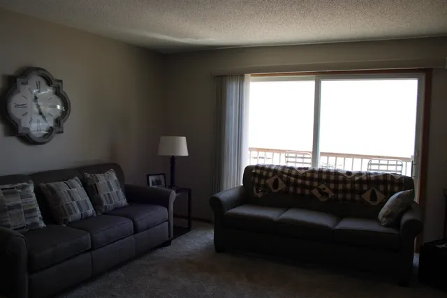 $1,095,000 | 421 River Merrimac Wi 53561, Merrimac, WI 53561