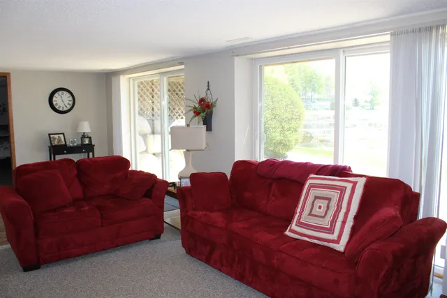 $1,095,000 | 421 River Merrimac Wi 53561, Merrimac, WI 53561