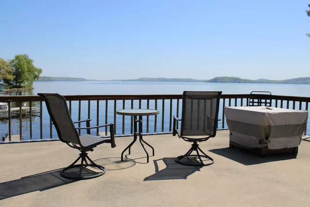 $1,095,000 | 421 River Merrimac Wi 53561, Merrimac, WI 53561