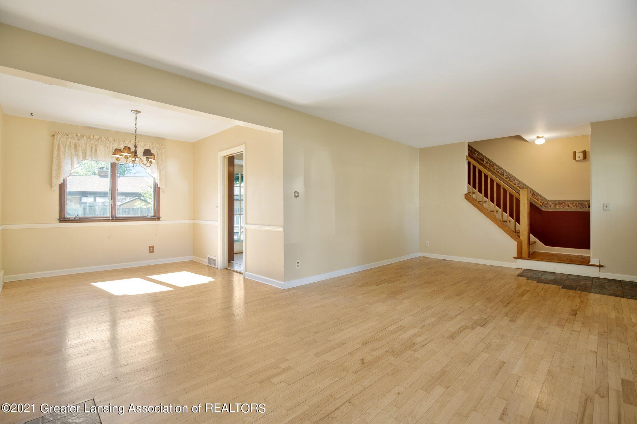 2310 Chatham Road Lansing, MI 48910 - Photo 10 of 24 10-web-or-mls-1P6A7875