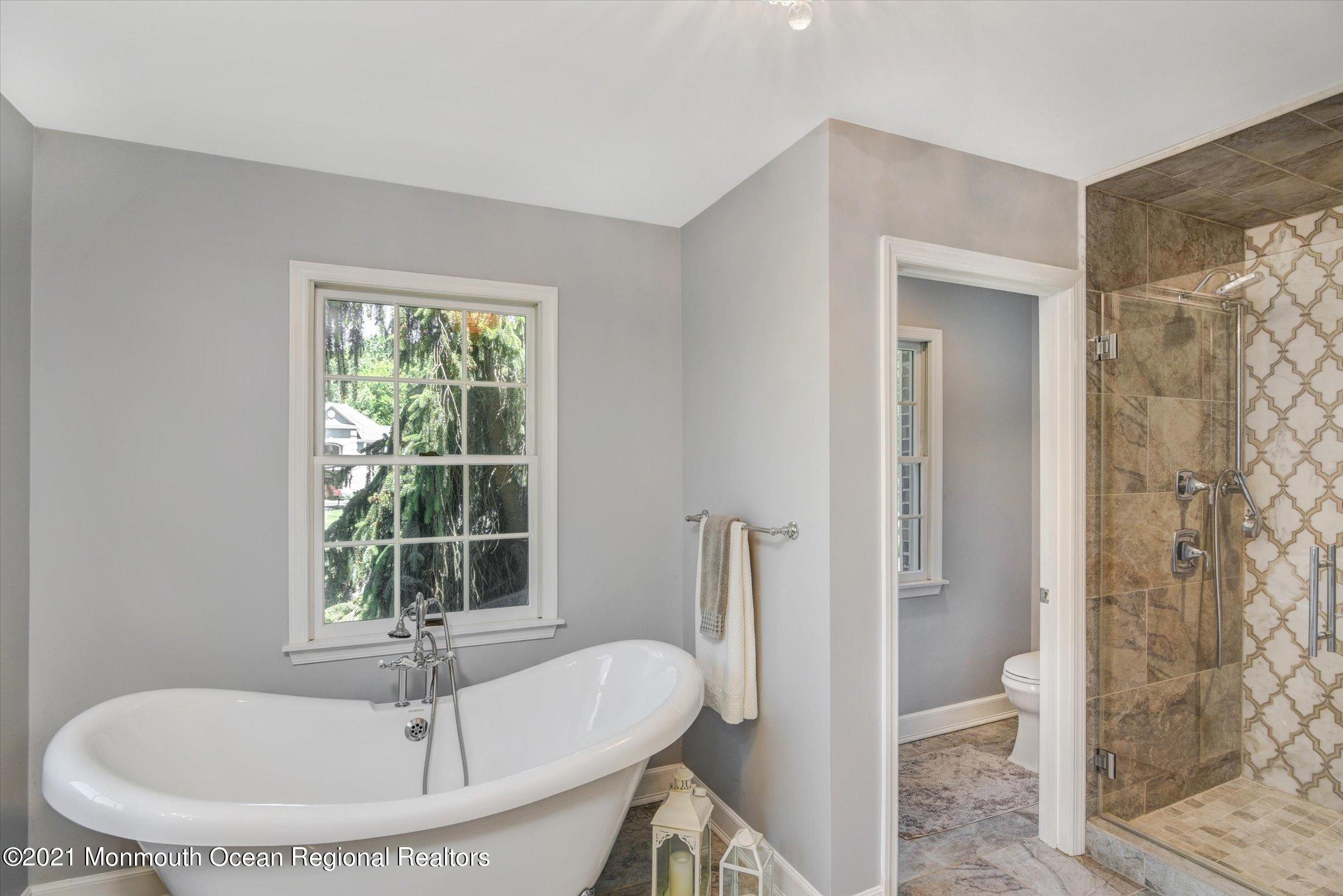 239 Yellowknife Road Morganville, NJ 07751 - Photo 33 of 44 33-Master Bathroom