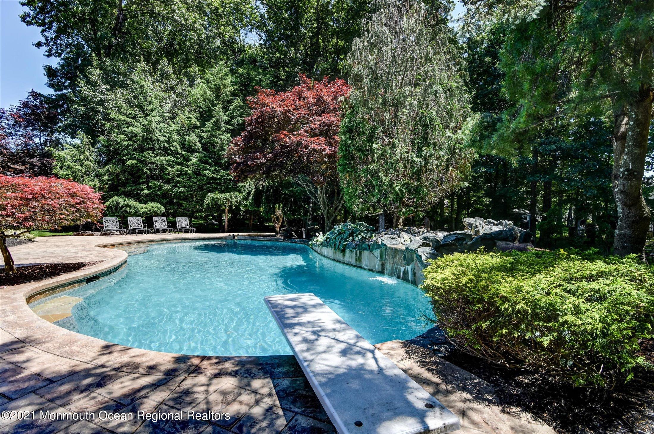 239 Yellowknife Road Morganville, NJ 07751 - Photo 41 of 44 41-Pool
