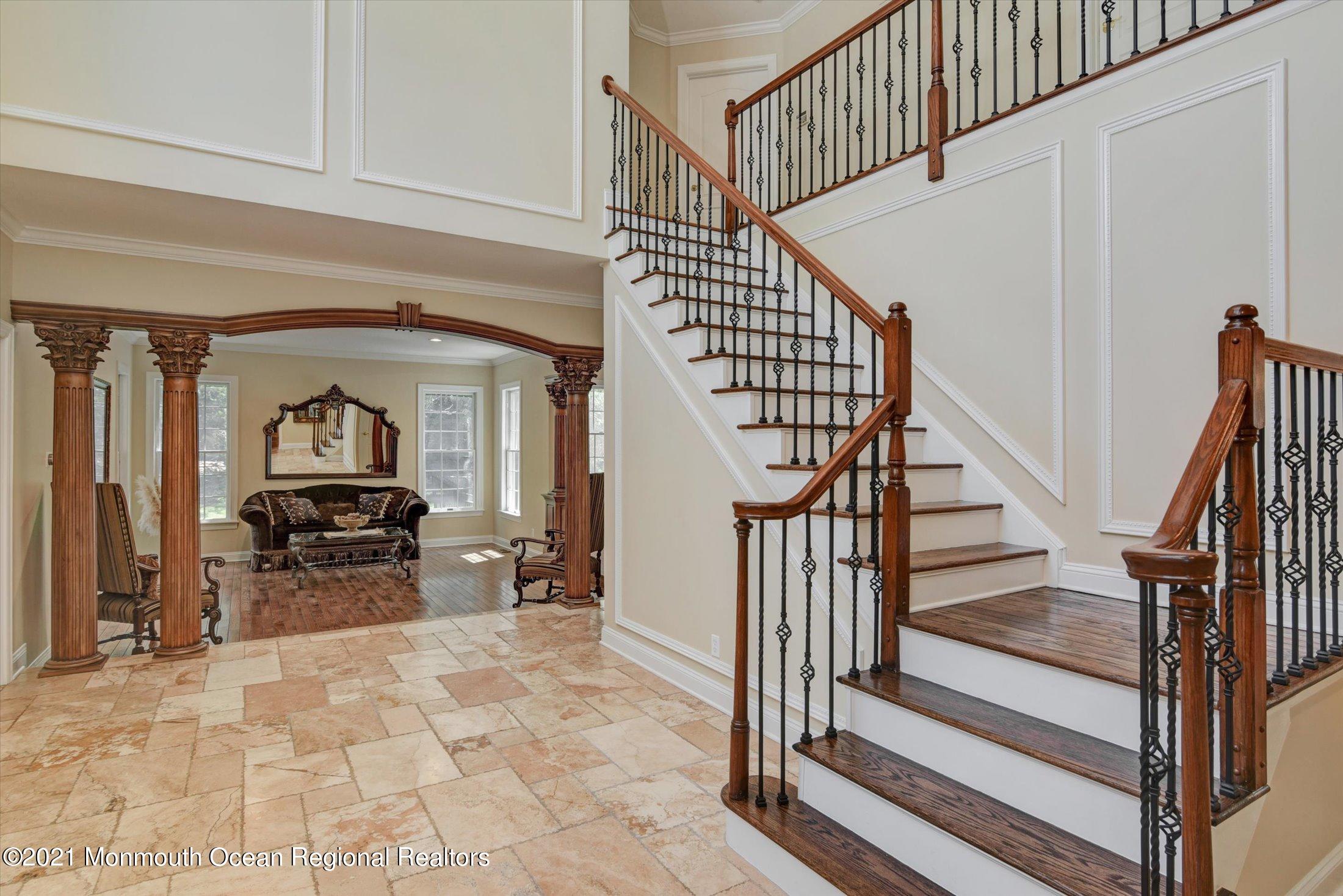 239 Yellowknife Road Morganville, NJ 07751 - Photo 7 of 44 07-Foyer