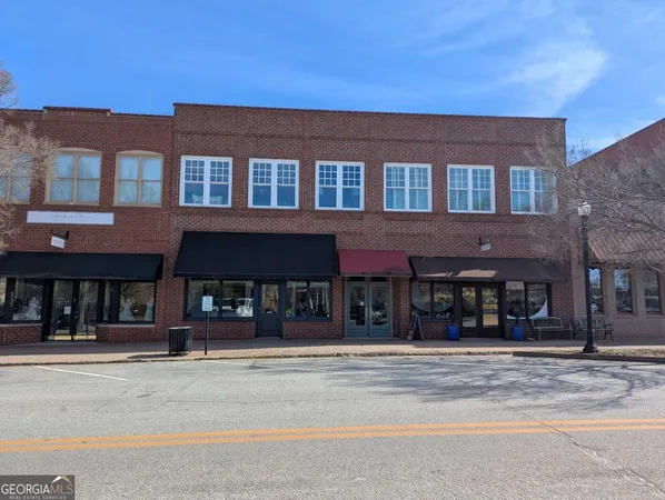 $100 | 207 West Jefferson Street, Madison, GA 30650