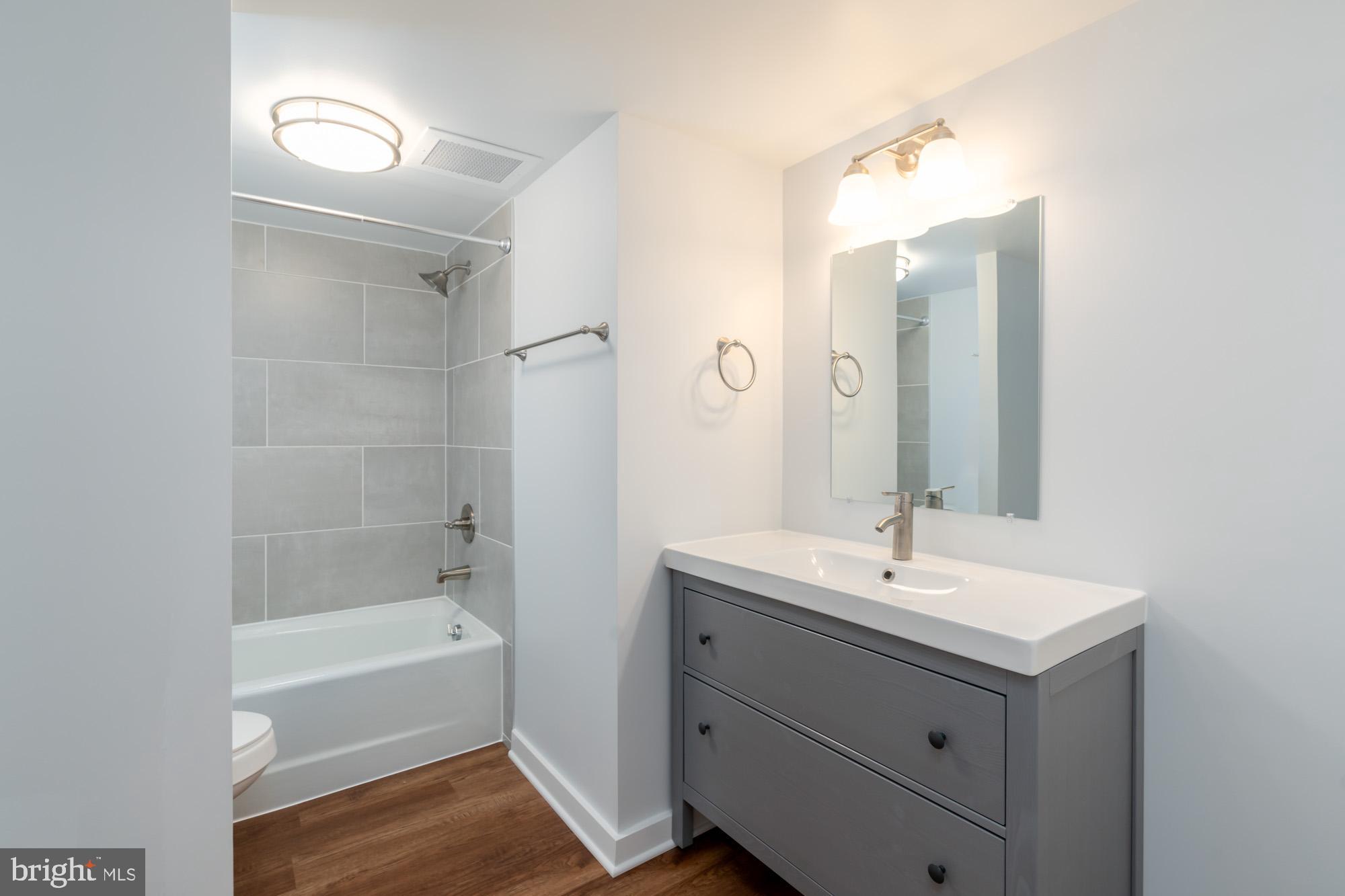 11500 Fairway Drive, Unit 401 Reston, VA 20190 - Photo 21 of 36 Bathroom 2 - completely updated