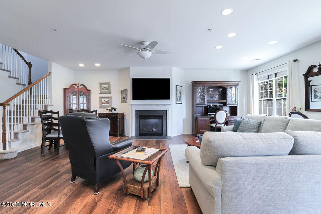 80 Bryce Lane, Unit 906 Manahawkin, NJ 08050 - Photo 13 of 46 877A6082-Edit