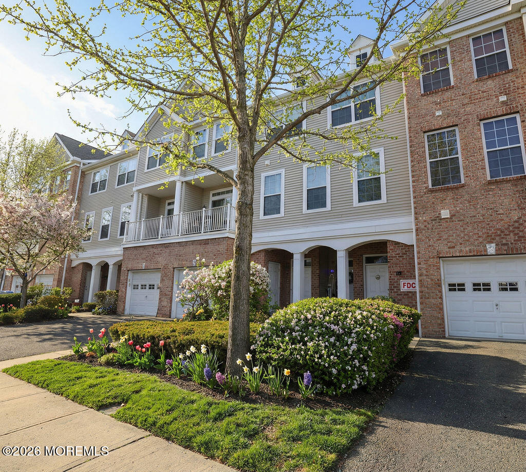 80 Bryce Lane, Unit 906 Manahawkin, NJ 08050 - Photo 3 of 46 80bryce_28