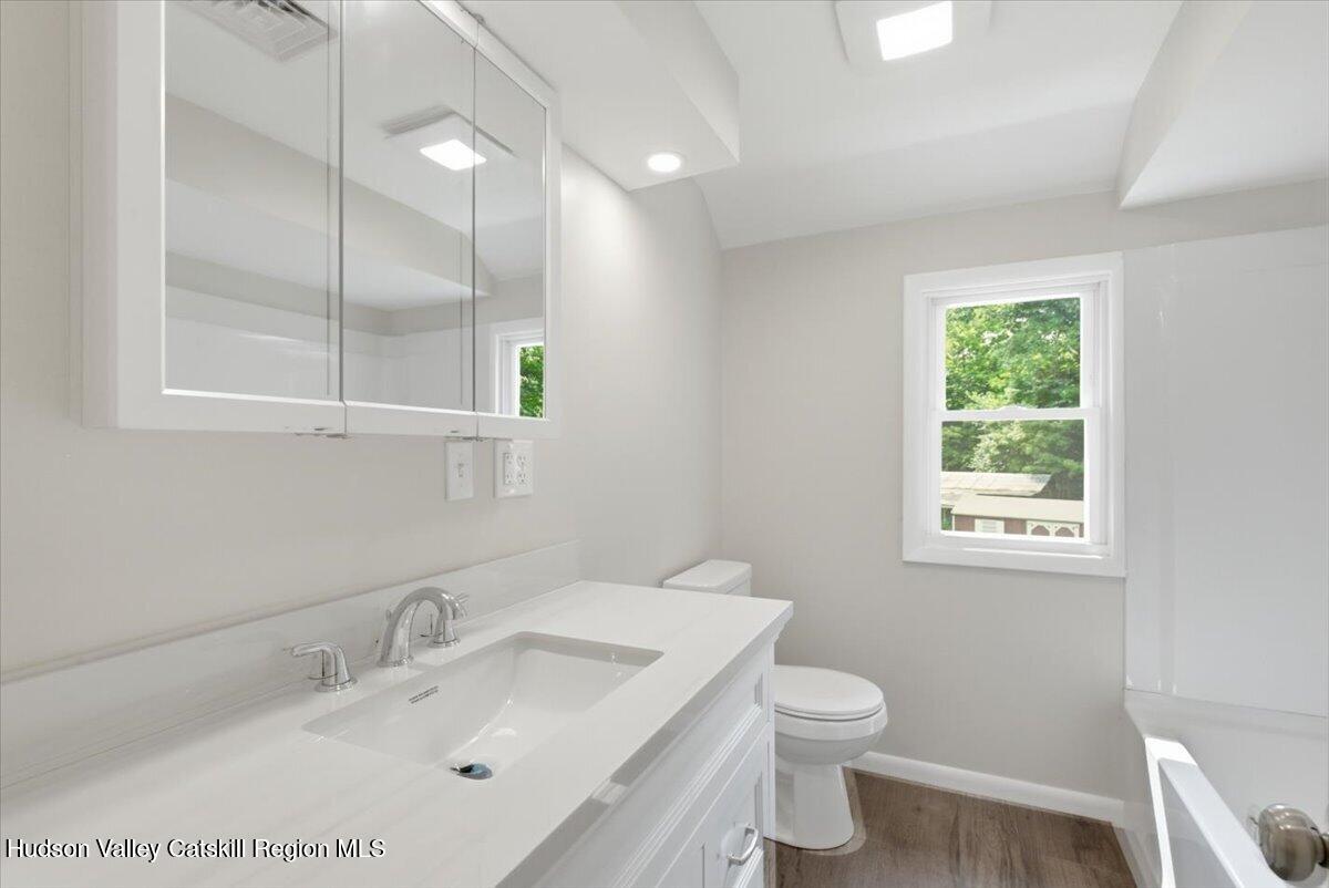 208 R. Mclaren Extension South Cairo, NY 12482 - Photo 28 of 48 28-2nd floor Bathroom
