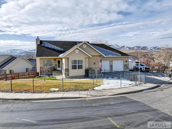 $392,500 | 1279 Swisher Road, Pocatello, ID 83204