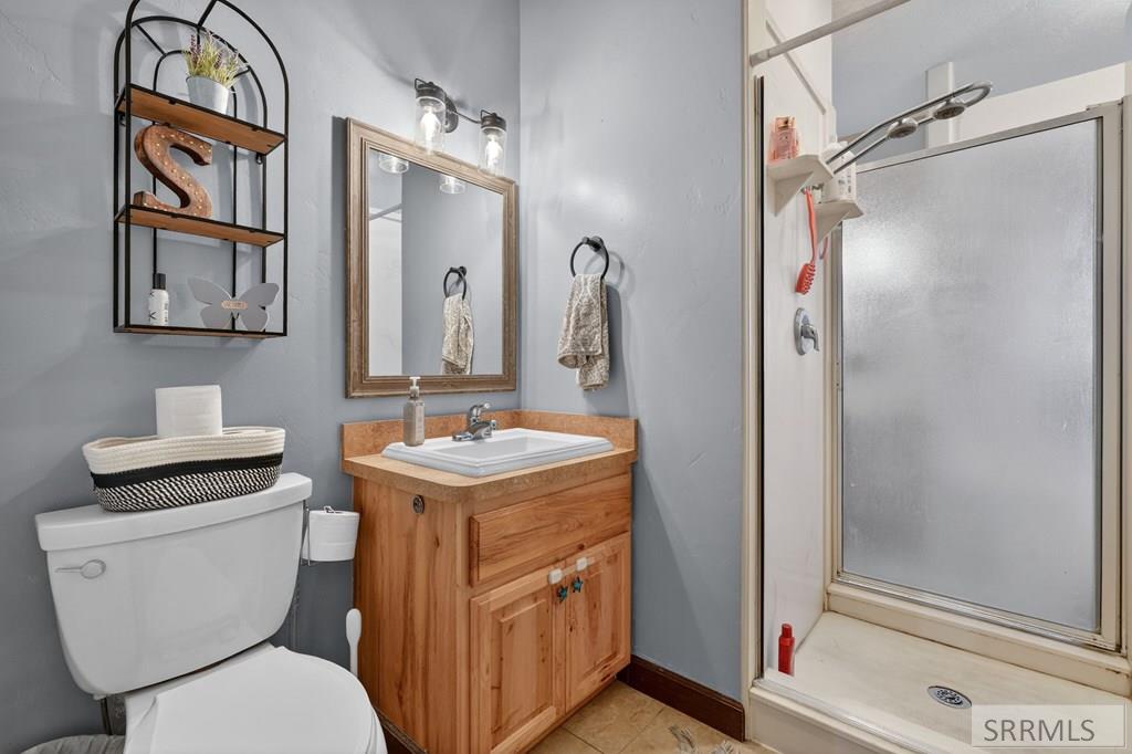 1279 Swisher Road Pocatello, ID 83204 - Photo 15 of 47