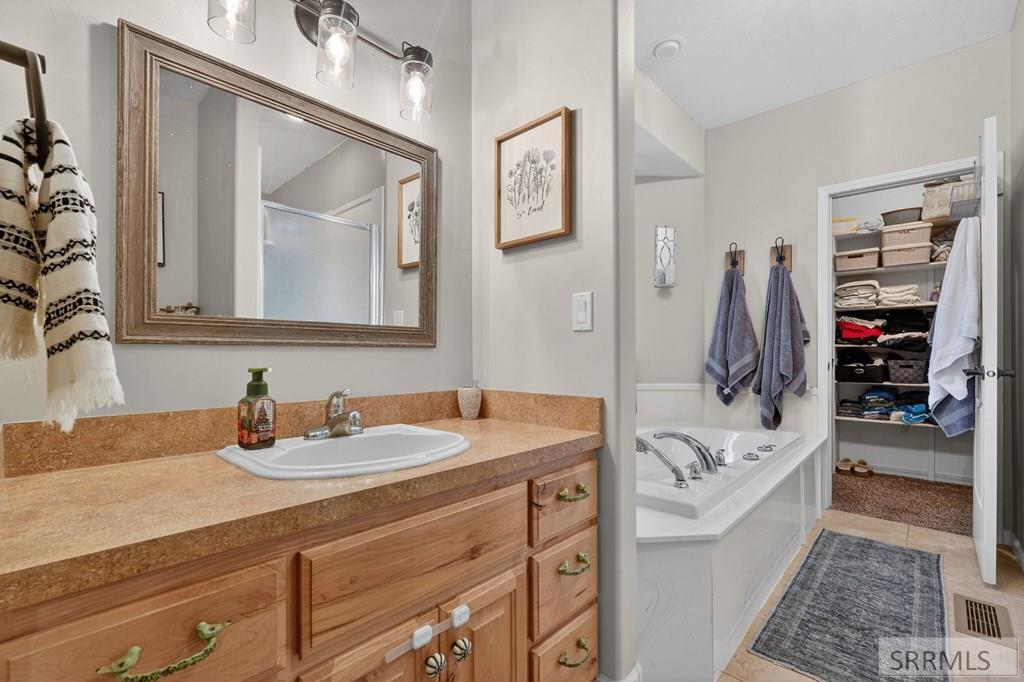 1279 Swisher Road Pocatello, ID 83204 - Photo 20 of 47