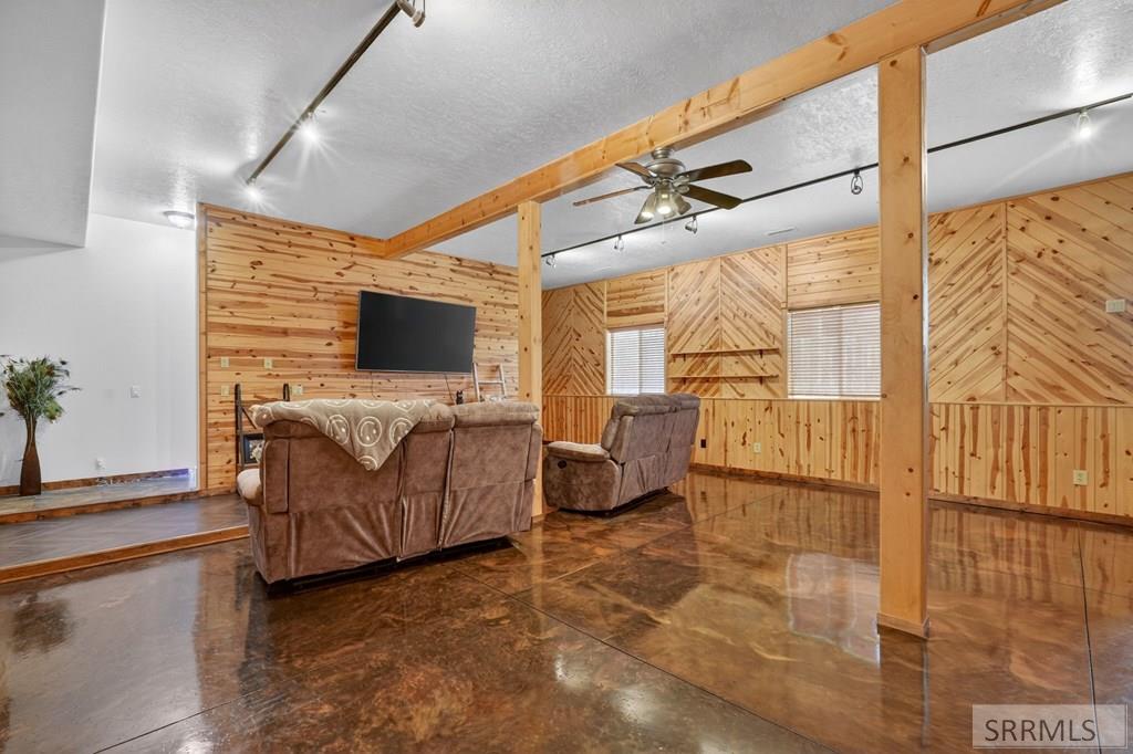 1279 Swisher Road Pocatello, ID 83204 - Photo 26 of 47