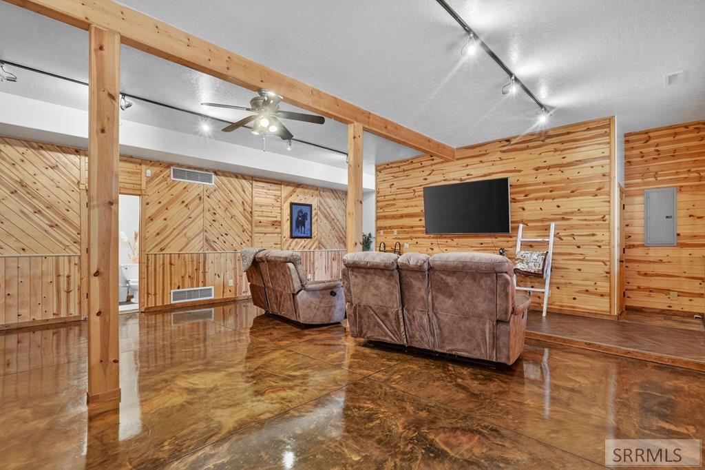 1279 Swisher Road Pocatello, ID 83204 - Photo 27 of 47