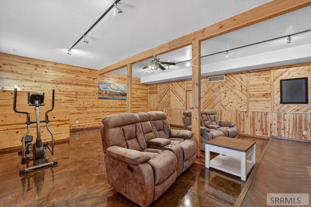 1279 Swisher Road Pocatello, ID 83204 - Photo 29 of 47