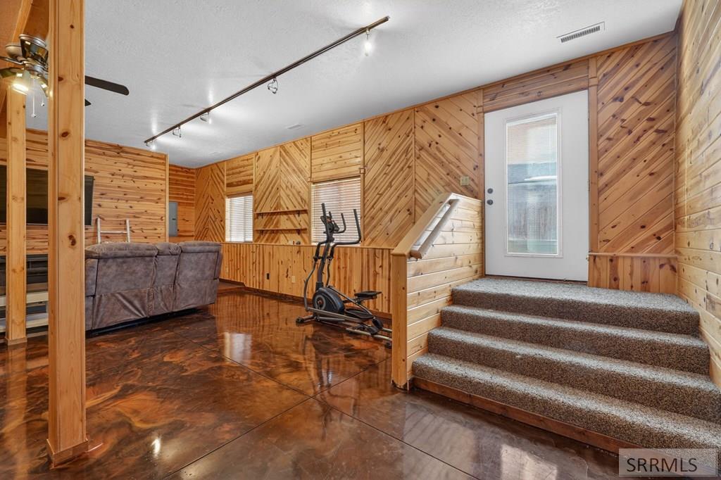 1279 Swisher Road Pocatello, ID 83204 - Photo 31 of 47