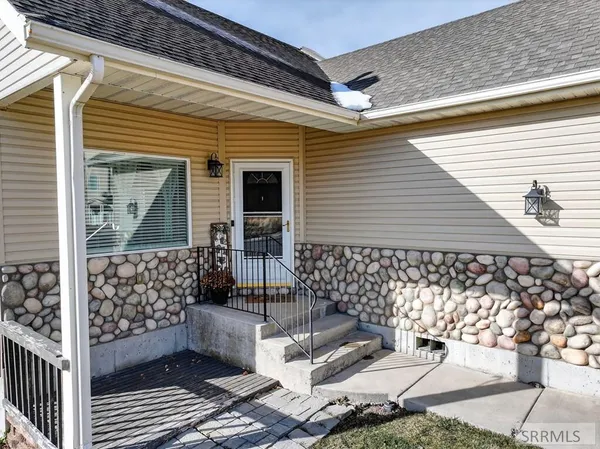 $392,500 | 1279 Swisher Road, Pocatello, ID 83204