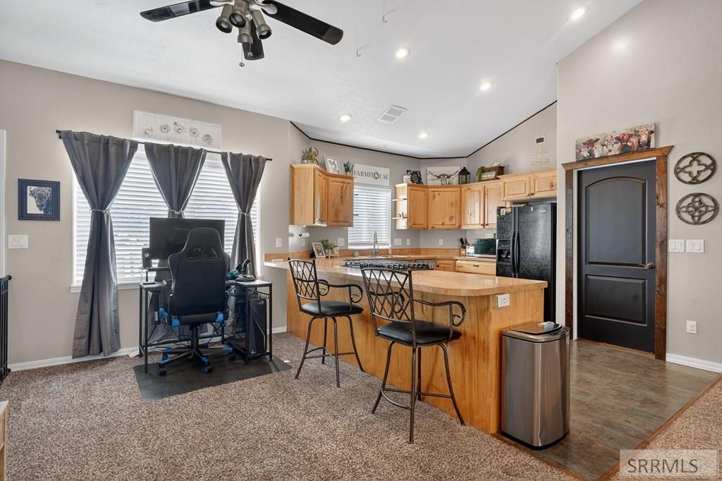 1279 Swisher Road Pocatello, ID 83204 - Photo 5 of 47