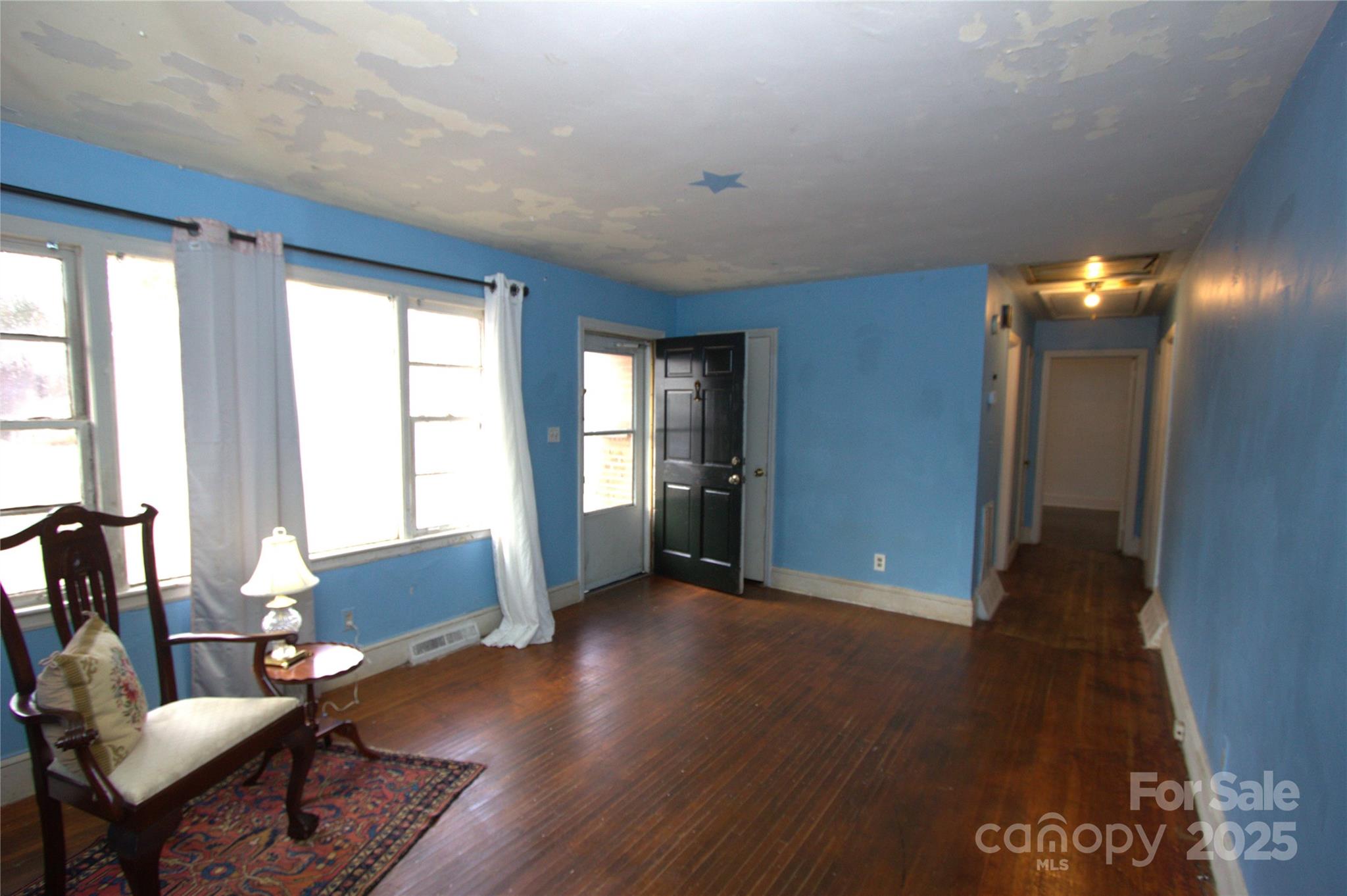 3217 Enfield Road Charlotte, NC 28205 - Photo 9 of 18 Gallery Image 9