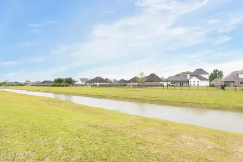 $325,000 | 102 Tortoise Lane, Broussard, LA 70518