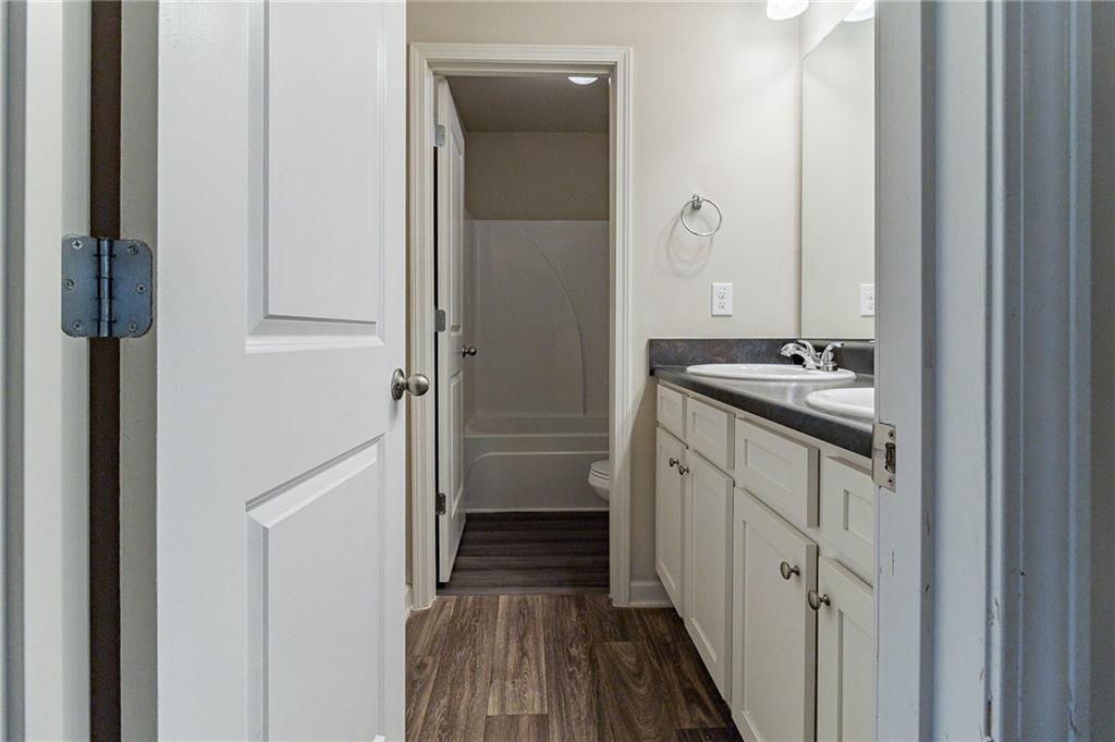 395 Dublin Way Dallas, GA 30132 - Photo 11 of 37