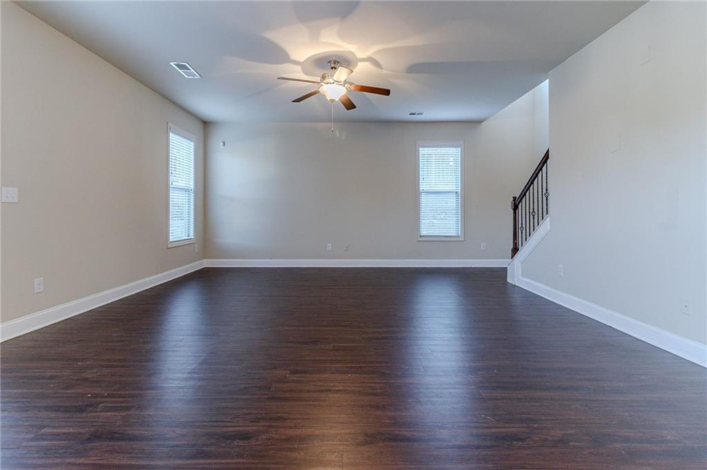 395 Dublin Way Dallas, GA 30132 - Photo 9 of 37