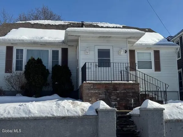 $262,500 | 35 Excelsior Avenue, Troy, NY 12180