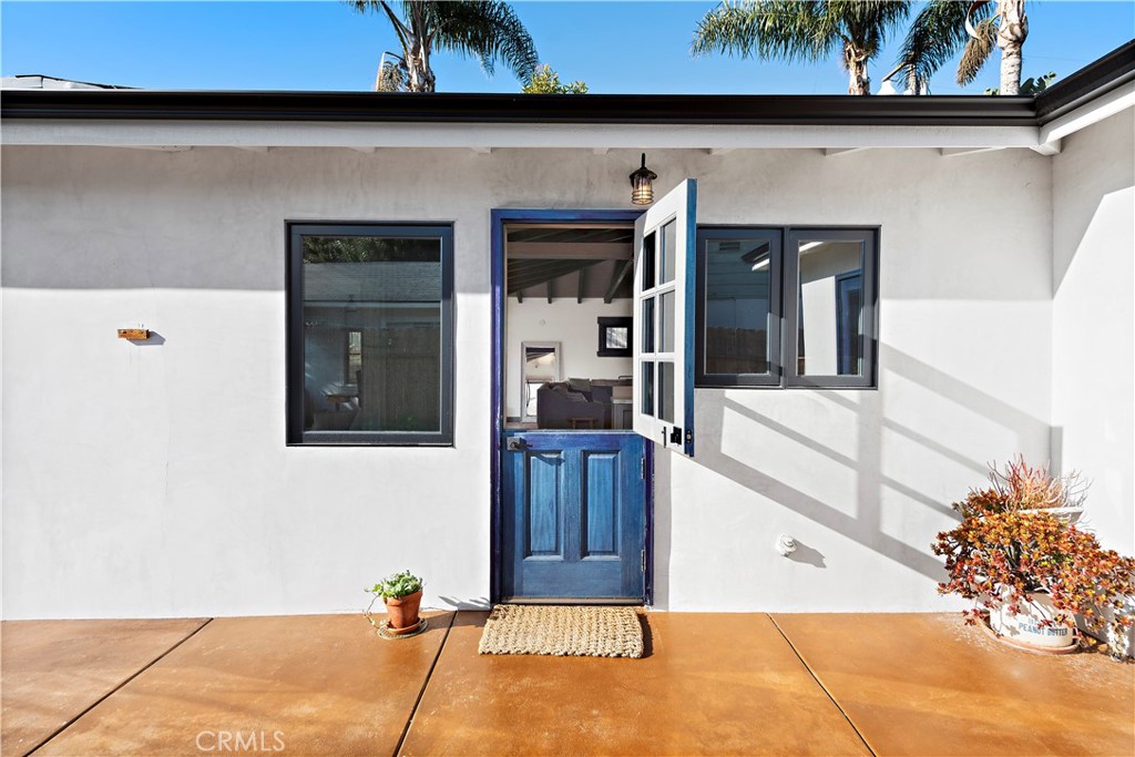 1209 C. Toledo San Clemente, CA 92672 - Photo 33 of 47 a view of entrance front of the house