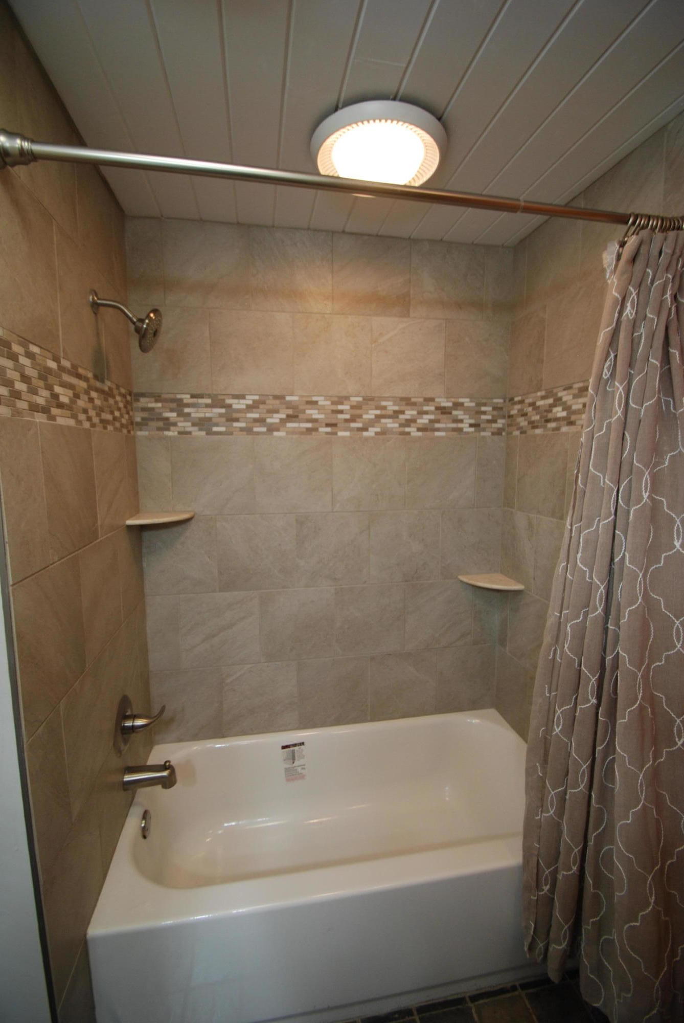 3167 Logan Hill Road Louisville, TN 37777 - Photo 32 of 40 Hall Bath