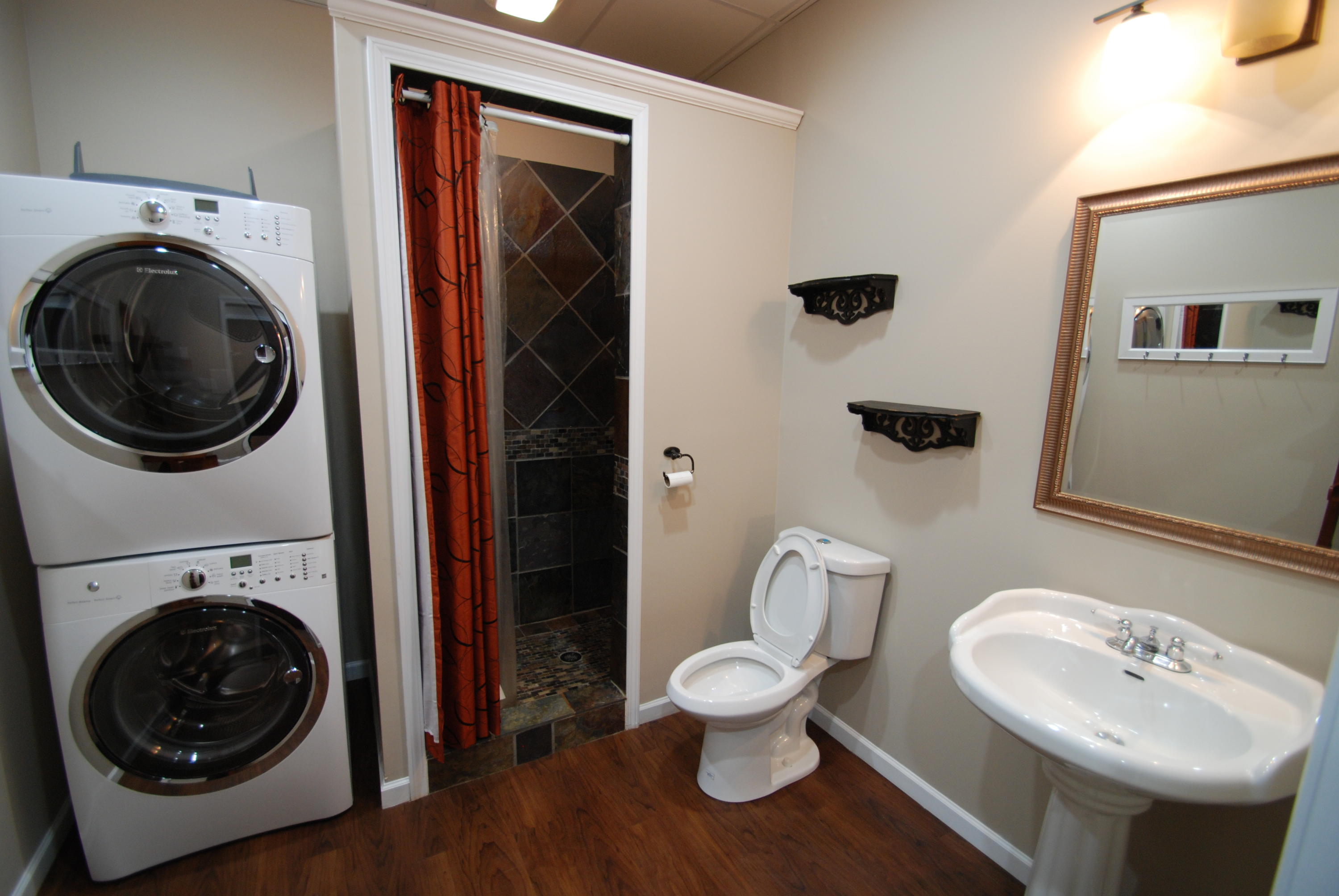 3167 Logan Hill Road Louisville, TN 37777 - Photo 36 of 40 Basement Bath