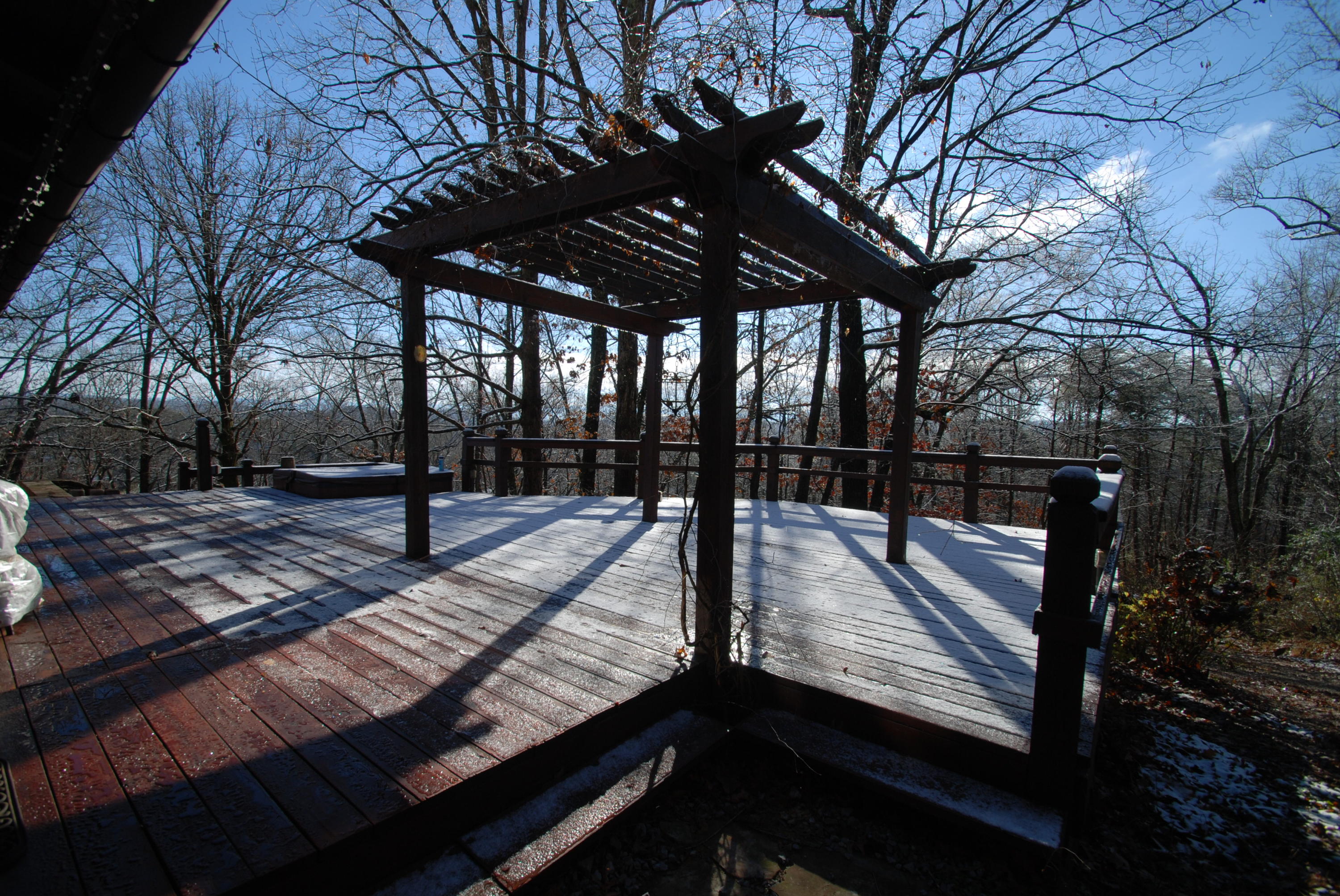 3167 Logan Hill Road Louisville, TN 37777 - Photo 10 of 40 Deck