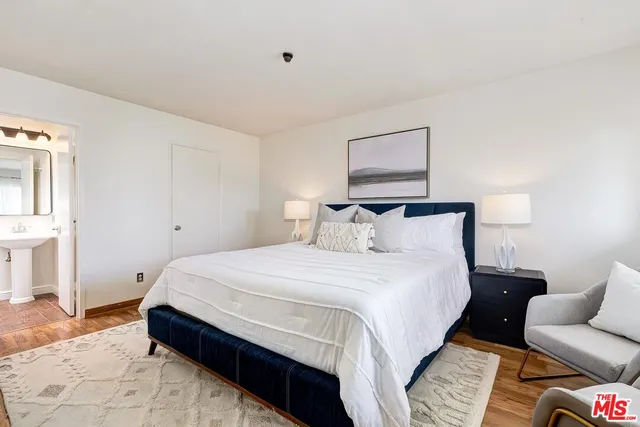 $619,000 | 4900 Overland Avenue, Unit 315, Culver City, CA 90230