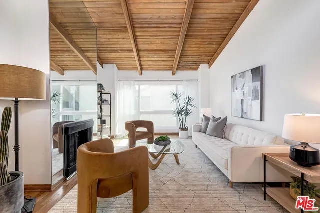 $619,000 | 4900 Overland Avenue, Unit 315, Culver City, CA 90230