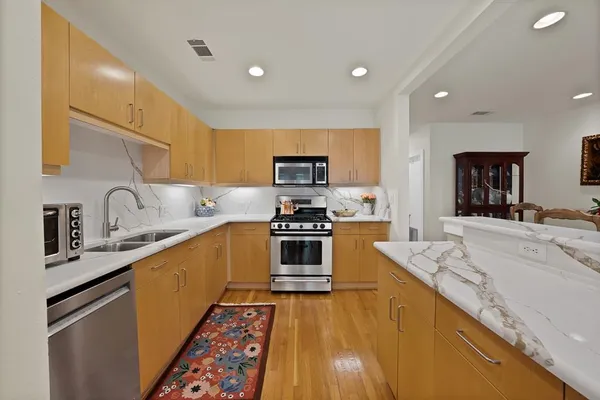 $409,000 | 5055 Addison Circle, Unit 434, Addison, TX 75001