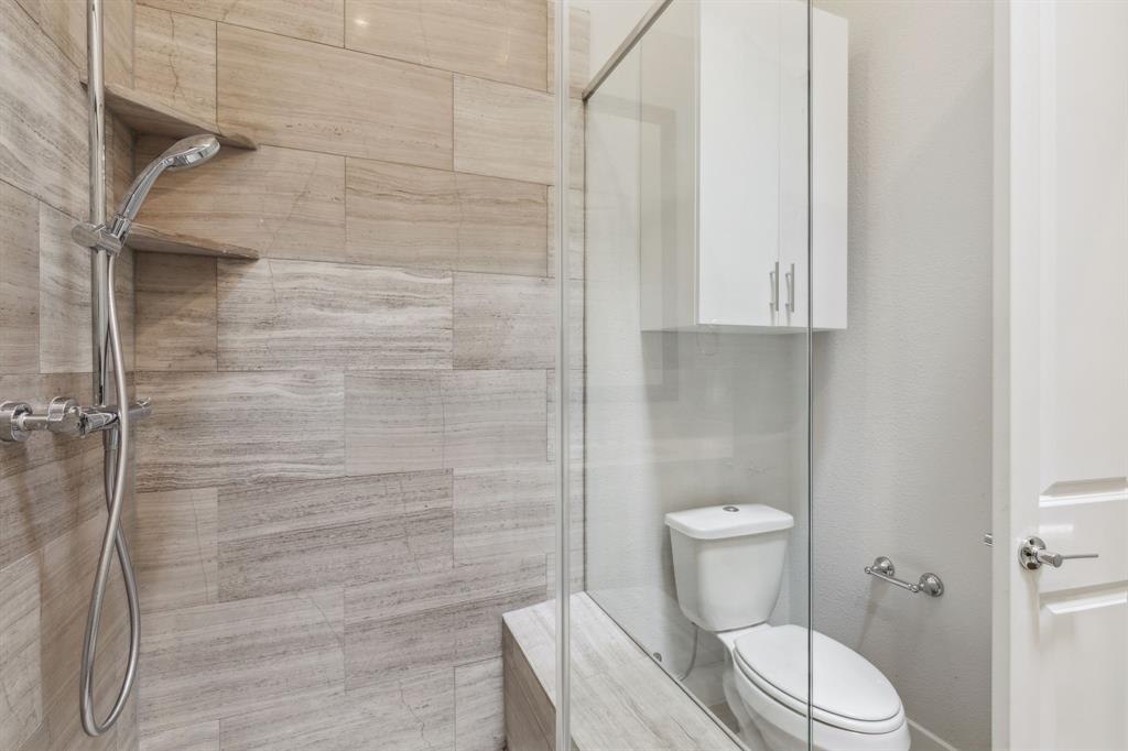14955 Oak Street Addison, TX 75001 - Photo 19 of 39