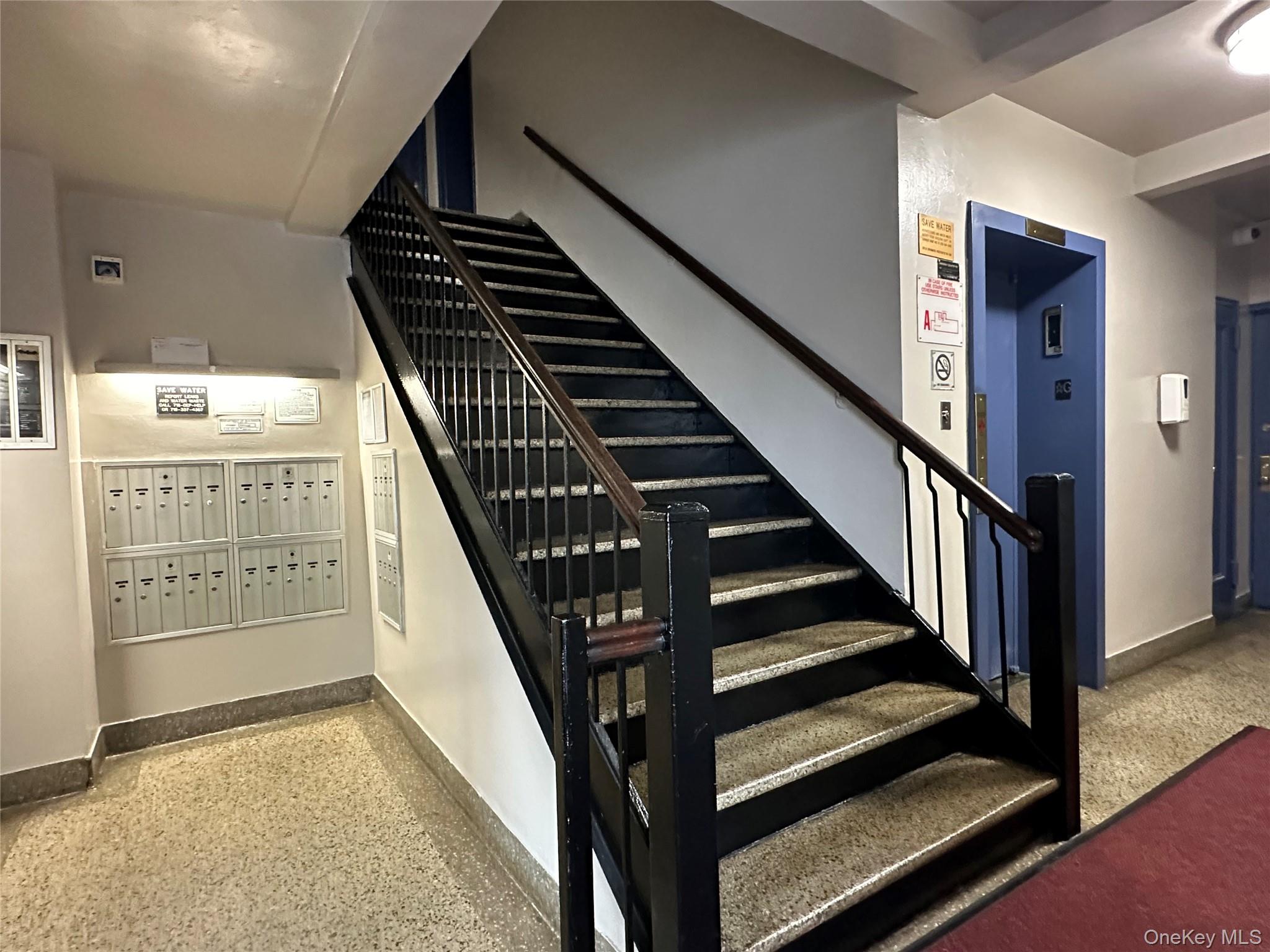 112-25 34th Avenue, Unit 2D Queens, NY 11368 - Photo 34 of 37 a view of an entryway