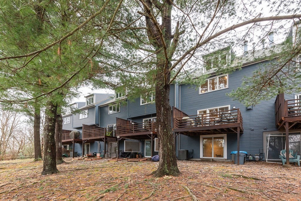 6 Oak Ridge Drive, Unit 2 Maynard, MA 01754 - Photo 2 of 38