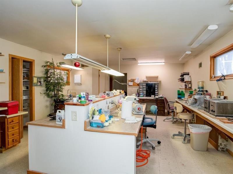 413 Bridge Street Beaver, PA 15009 - Photo 28 of 50