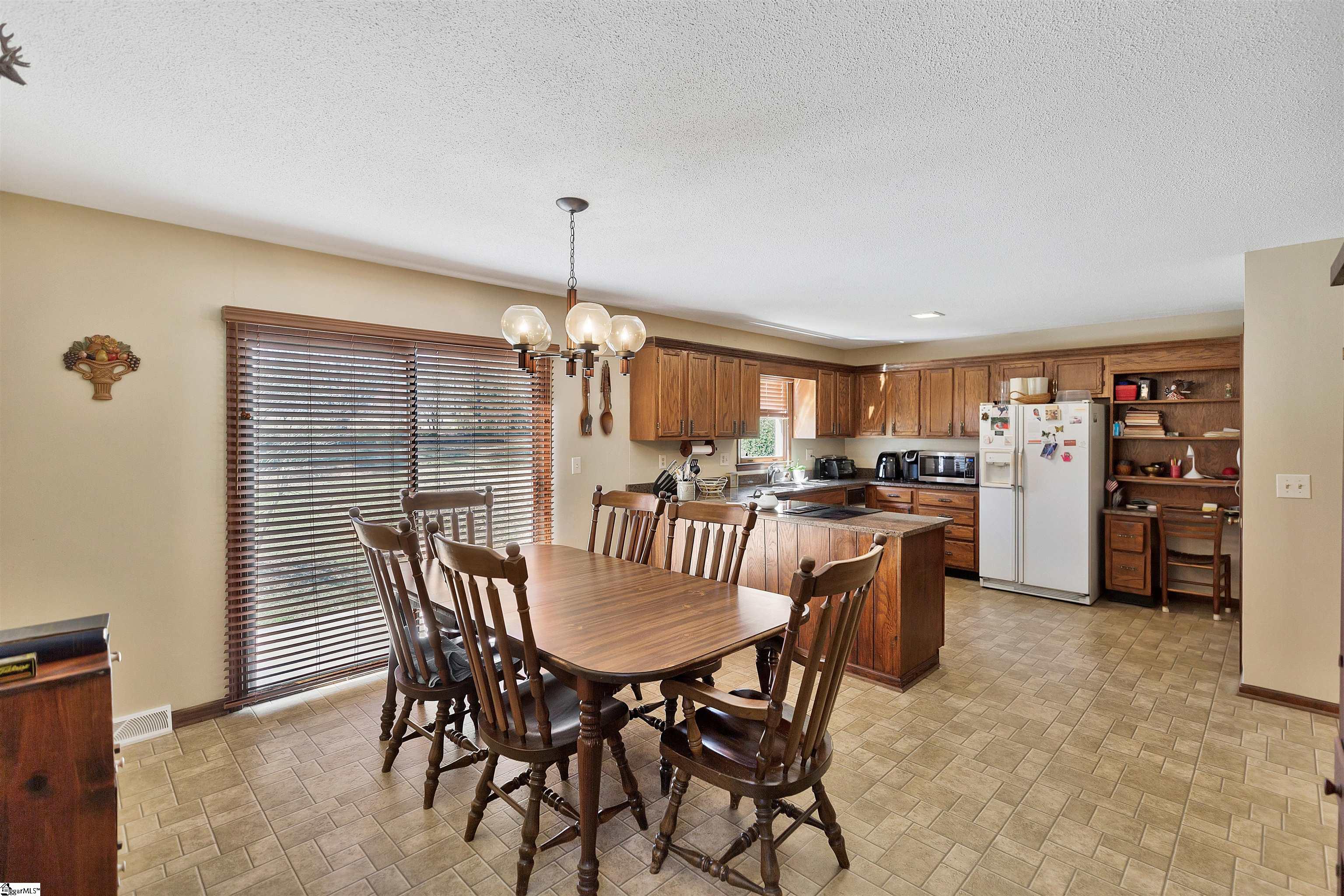 2603 Cobbs Way Anderson, SC 29621 - Photo 11 of 31 Gallery Image 11