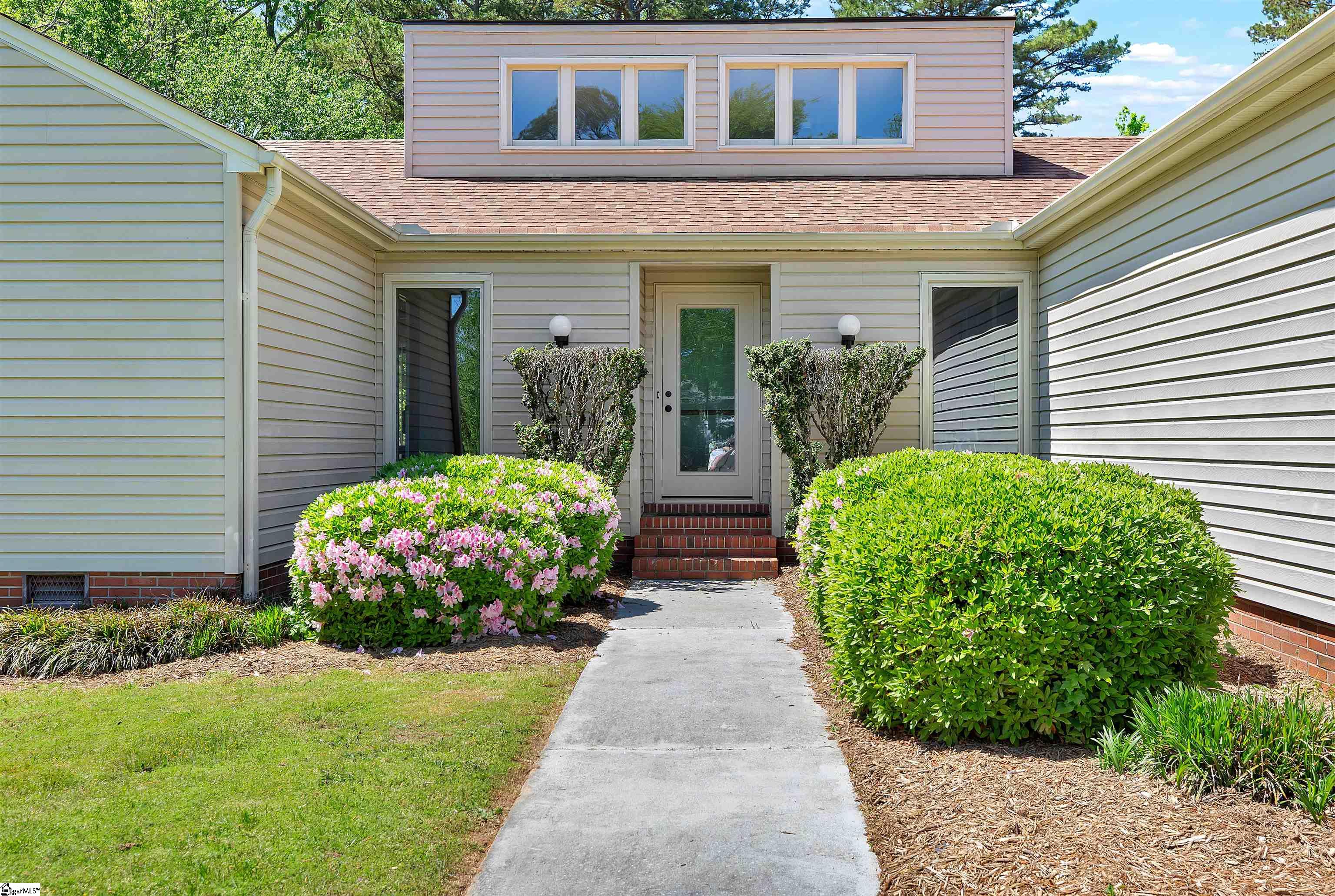 2603 Cobbs Way Anderson, SC 29621 - Photo 2 of 31 Gallery Image 2