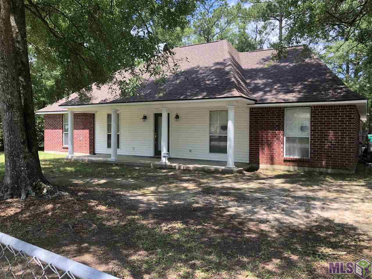 11756 Brown Road Denham Springs, LA 70726 - Photo 1 of 36