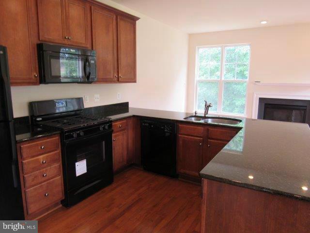 1900 Scaffold Way Odenton, MD 21113 - Photo 13 of 30 Kitchen