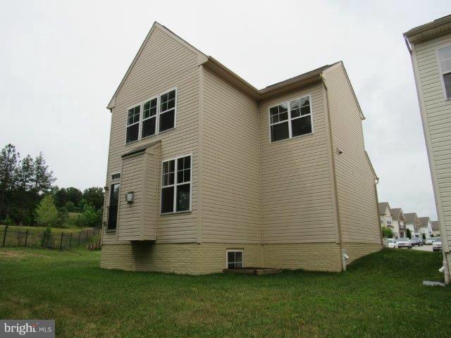 1900 Scaffold Way Odenton, MD 21113 - Photo 4 of 30 Exterior (Rear)