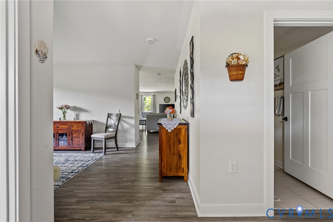 10306 Sun Ridge Lane Chesterfield, VA 23236 - Photo 3 of 46 Gallery Image 3