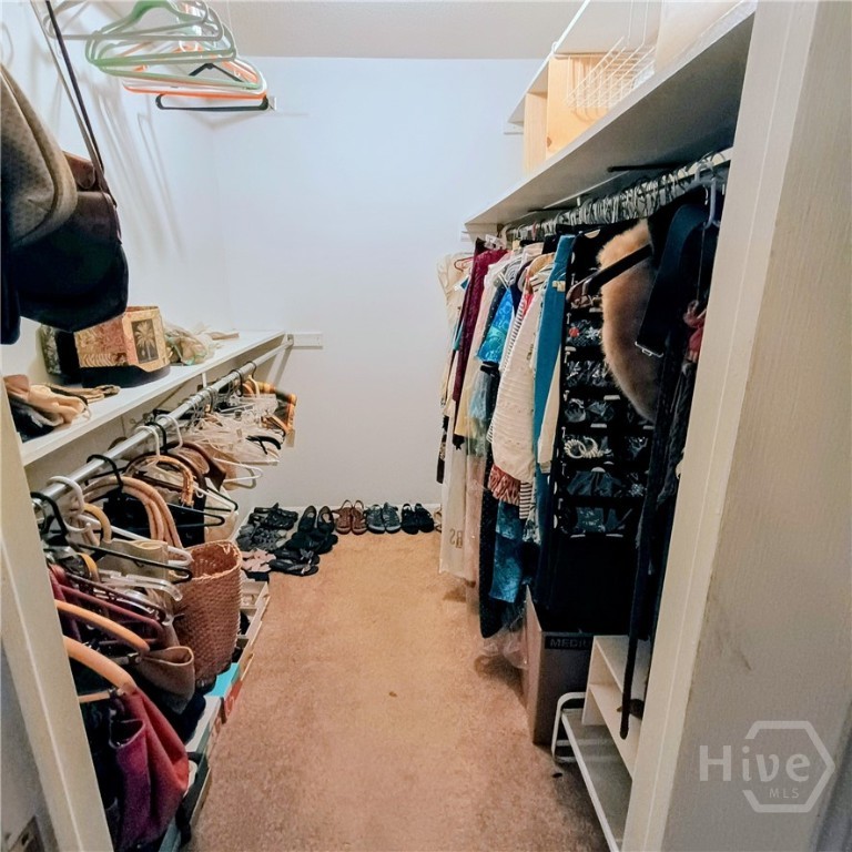 35 Clarendon Road Savannah, GA 31410 - Photo 21 of 41 Master Closet