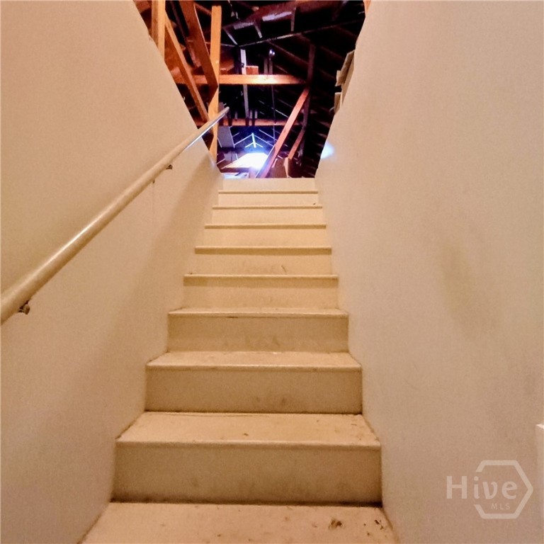 35 Clarendon Road Savannah, GA 31410 - Photo 37 of 41