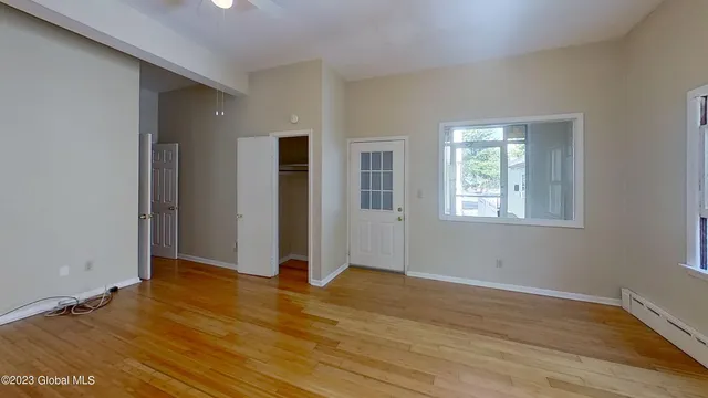 $1,395 | 420 Delaware Avenue, Unit 4, Albany, NY 12209